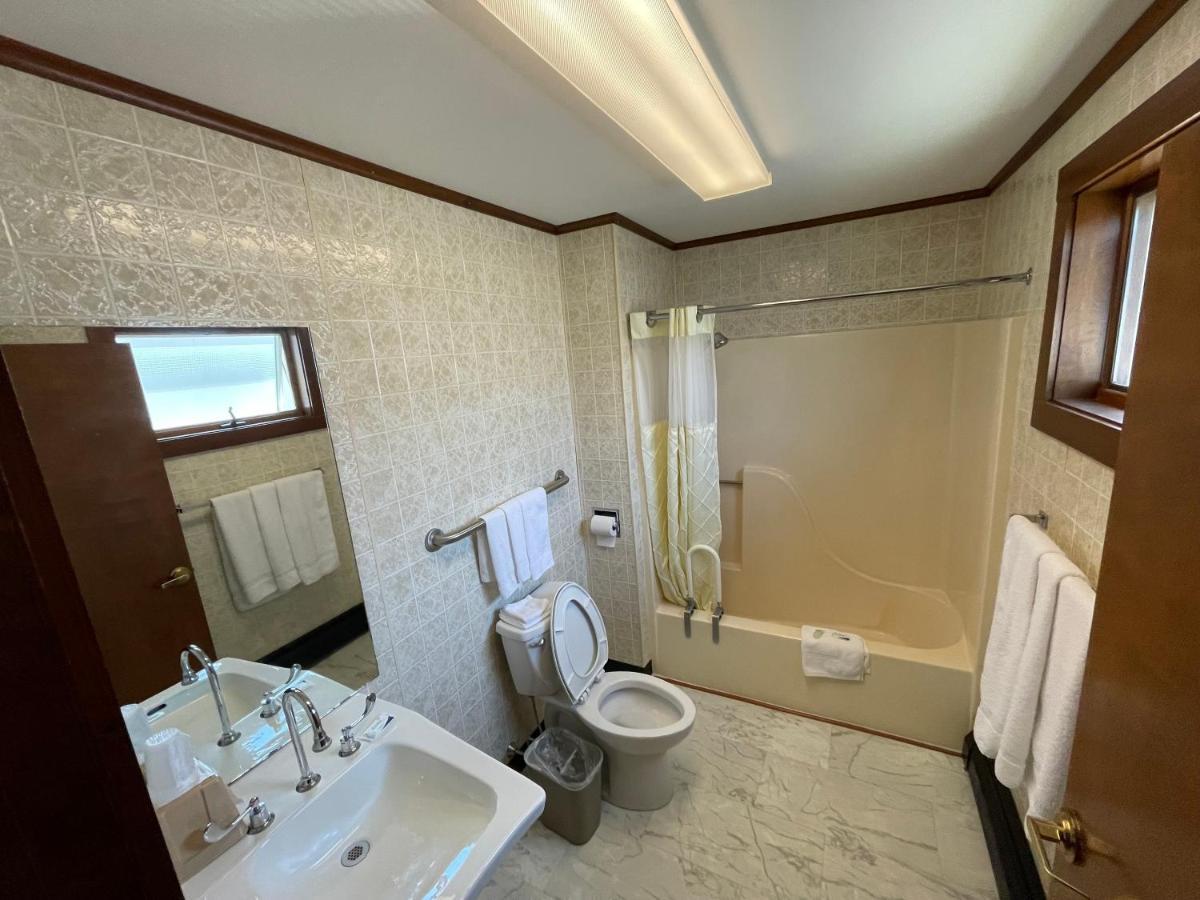 Belmont Motel Skowhegan 외부 사진
